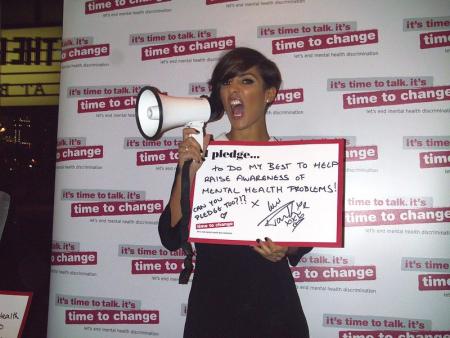 Frankie Sandford pledging at the Mind Media Awards